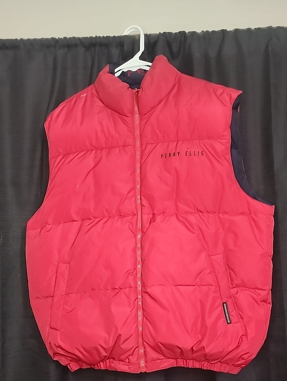 Perry Ellis Bright Red Quilted Puffer Vest Reversible